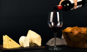 葡萄酒开盖后能保存多久？